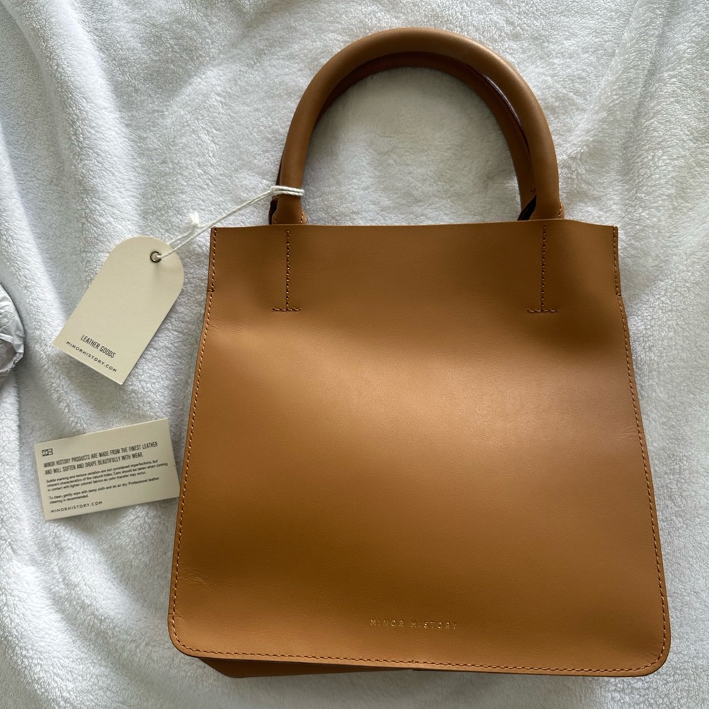 NWT minor history true crossbody